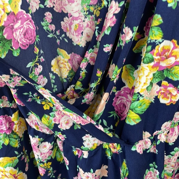 Neiman Marcus Navy Blue Floral Long Sleeve V-Neck Romper - Size Large - Picture 6 of 14